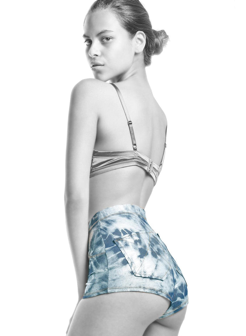 Short Jeans - BEST LUXURY STYLE AND ITALIAN CULTURE